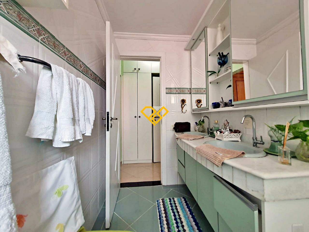 Apartamento à venda no Ponta da Praia: Wc suíte 2