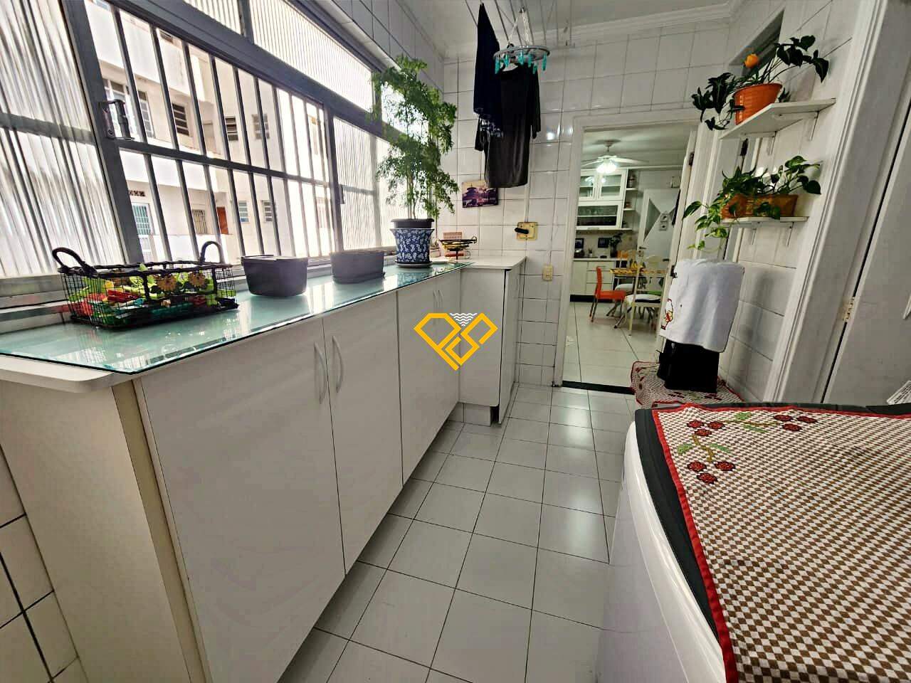 Apartamento à venda no Ponta da Praia: Área de serviço