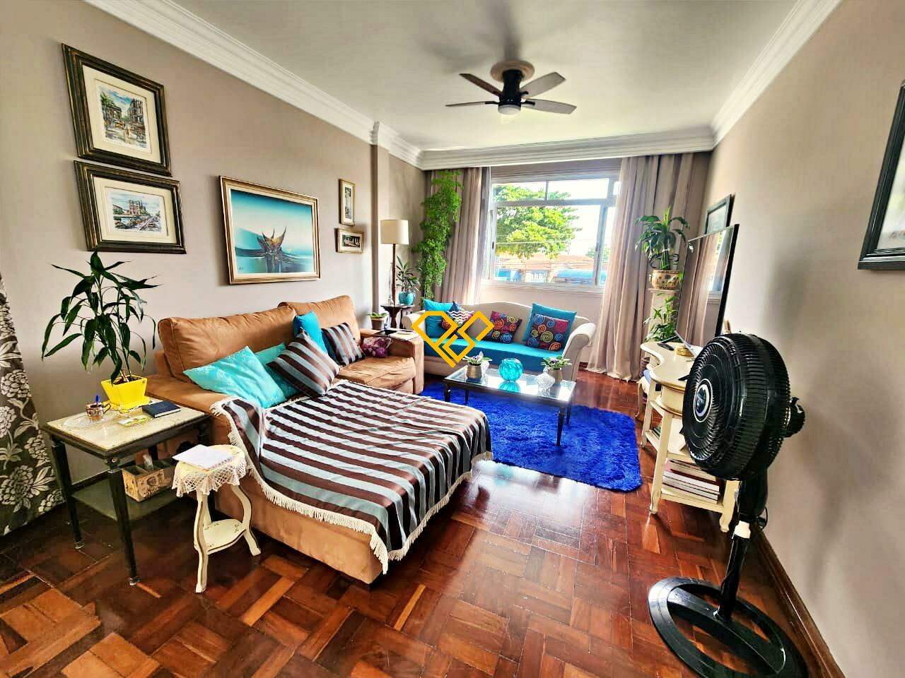 Apartamento à venda no Ponta da Praia: Sala