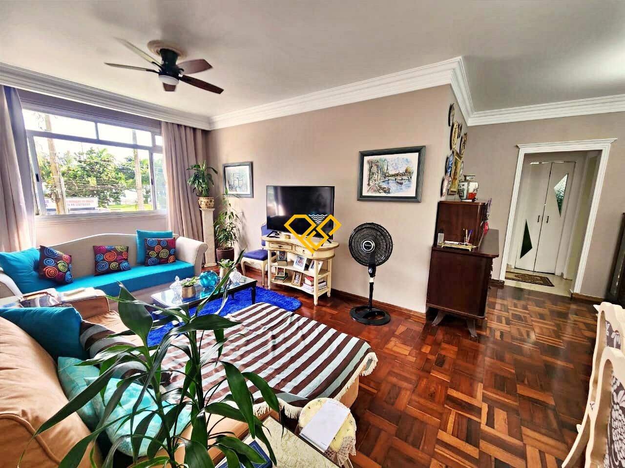 Apartamento à venda no Ponta da Praia: Sala