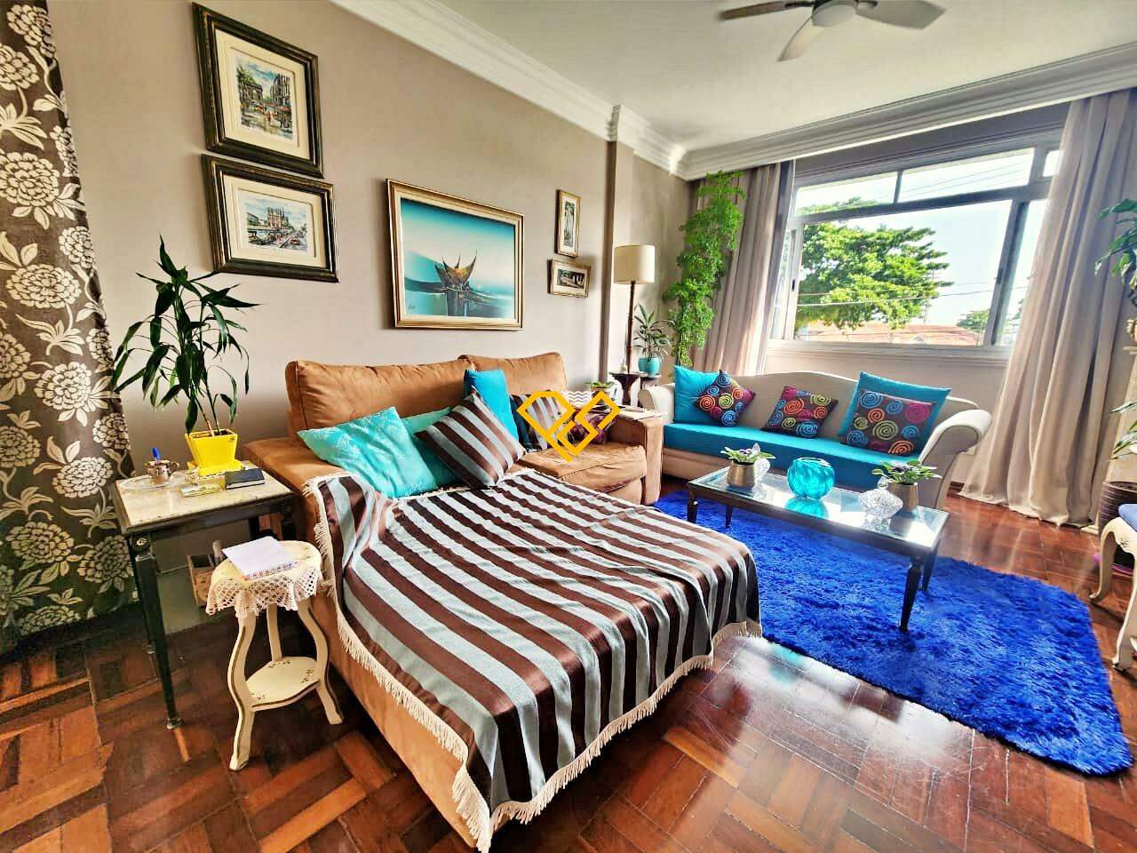 Apartamento à venda no Ponta da Praia: Sala