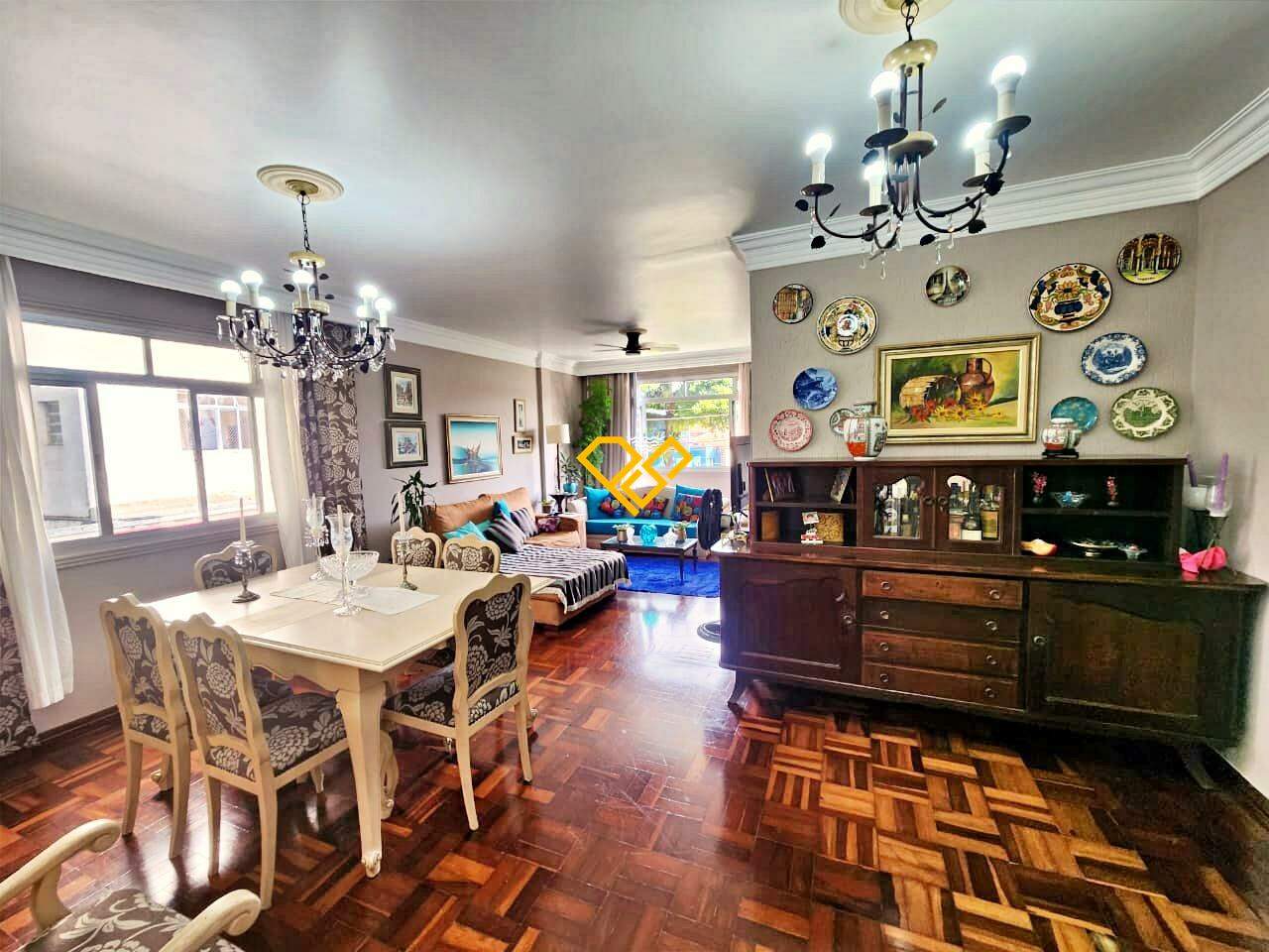 Apartamento à venda no Ponta da Praia: Sala