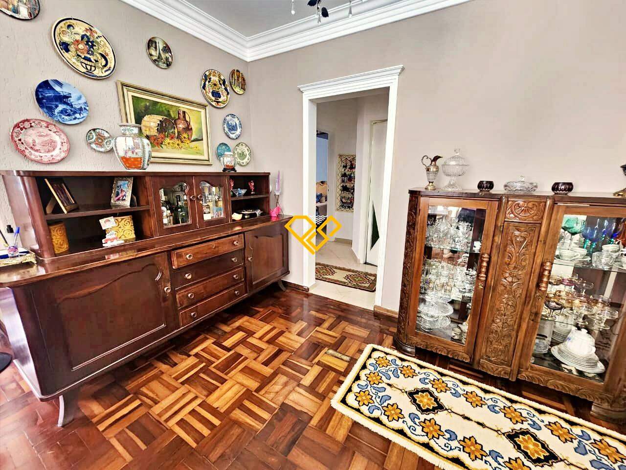 Apartamento à venda no Ponta da Praia: Sala