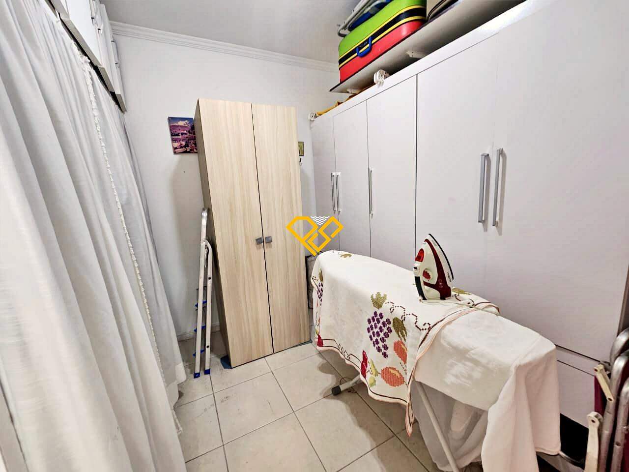 Apartamento à venda no Ponta da Praia: Depe
