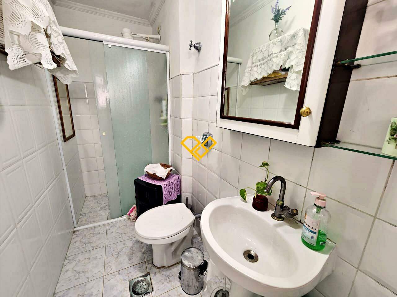 Apartamento à venda no Ponta da Praia: Wc de serviço