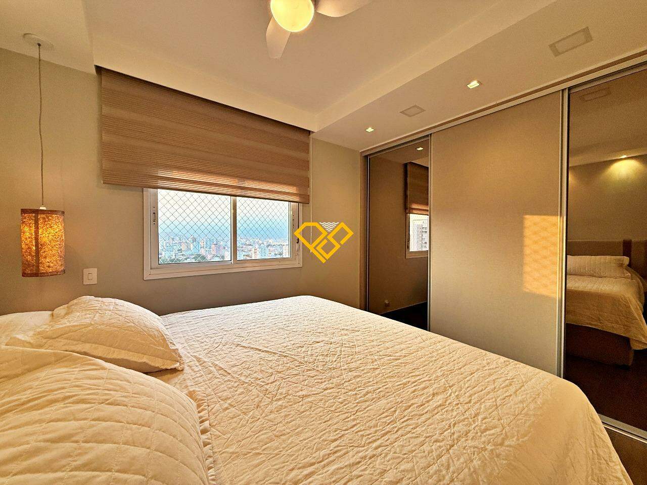 Apartamento à venda no Ponta da Praia: Dormitório 1 - suíte