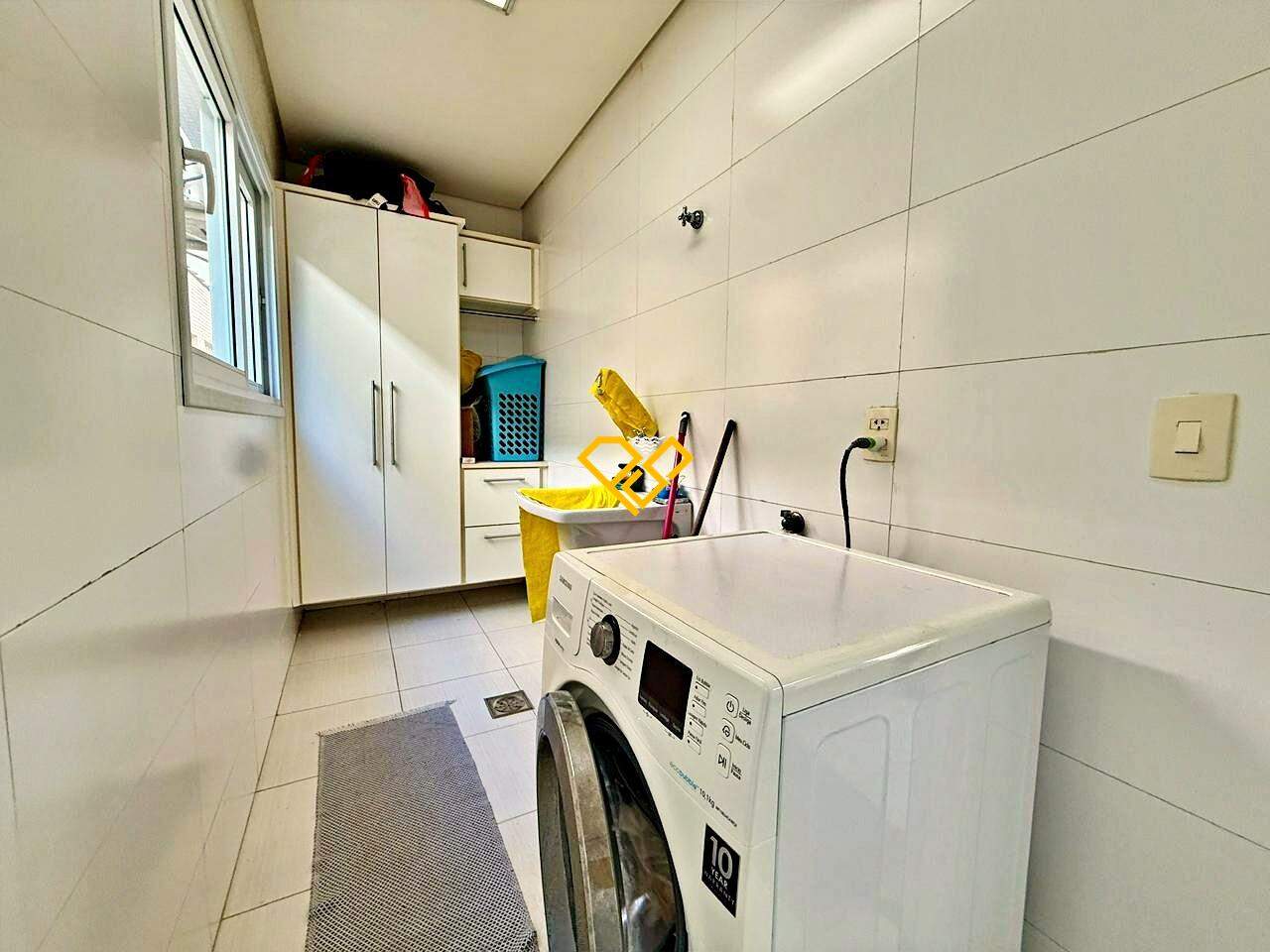 Casa à venda no Campo Grande: Área de serviço