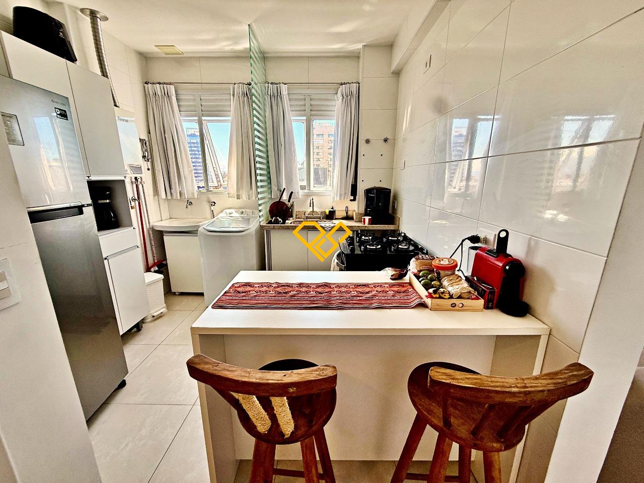 Apartamento para aluguel no Ponta da Praia: Cozinha