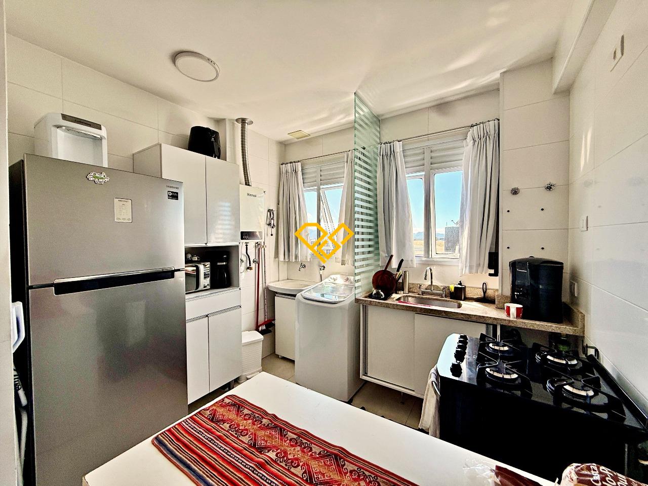 Apartamento para aluguel no Ponta da Praia: Cozinha