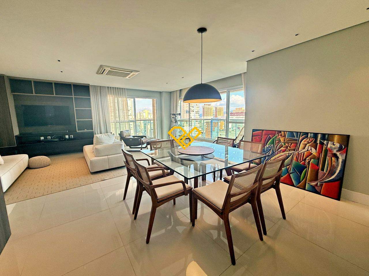 Apartamento para aluguel no Pompéia: Sala