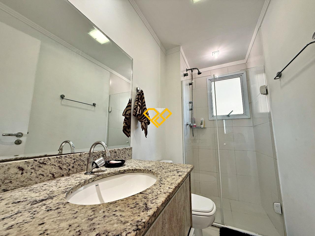 Apartamento à venda no Ponta da Praia: 