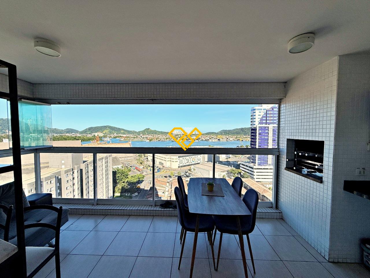 Apartamento à venda no Ponta da Praia: Varanda