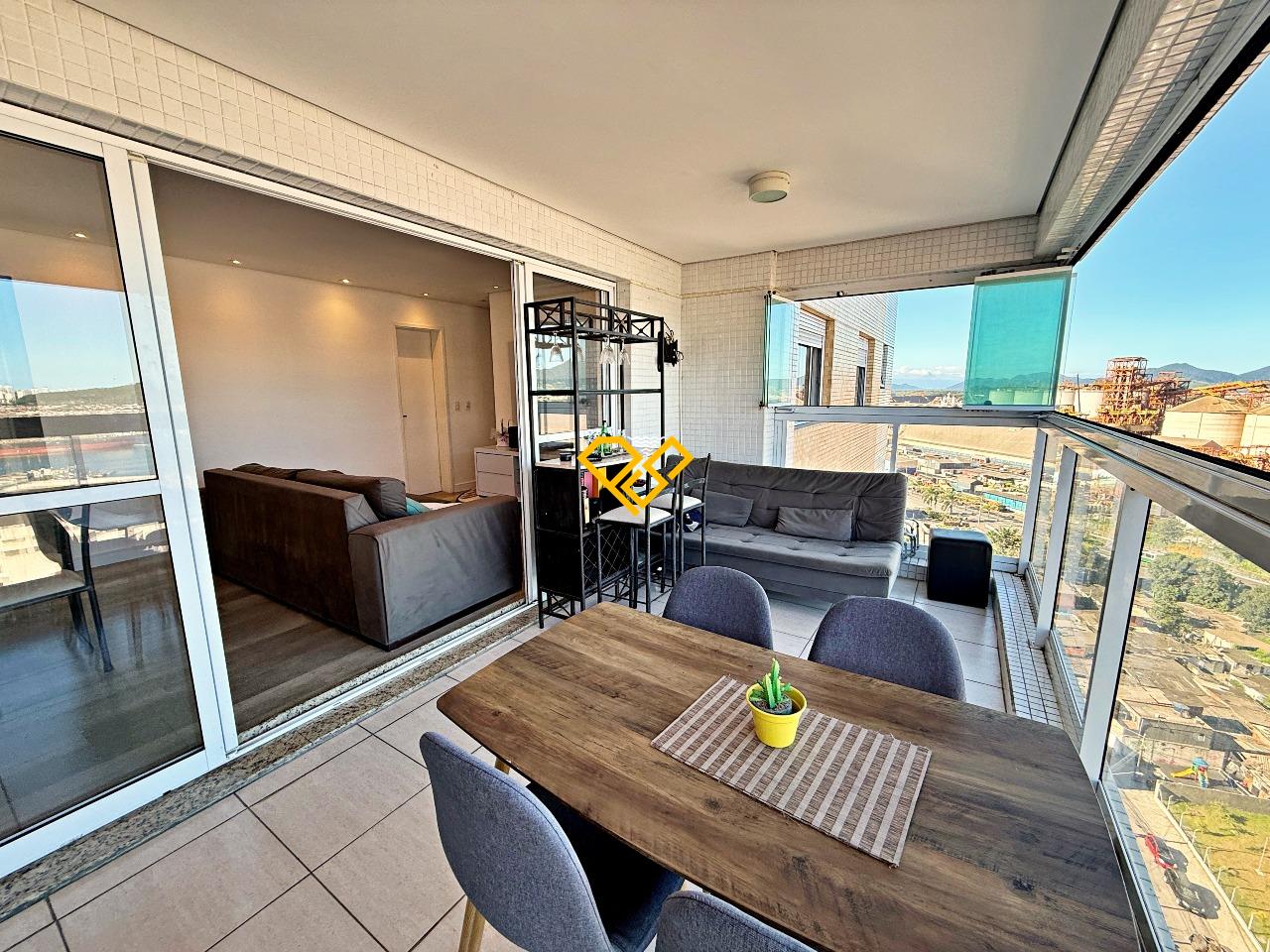 Apartamento à venda no Ponta da Praia: Varanda