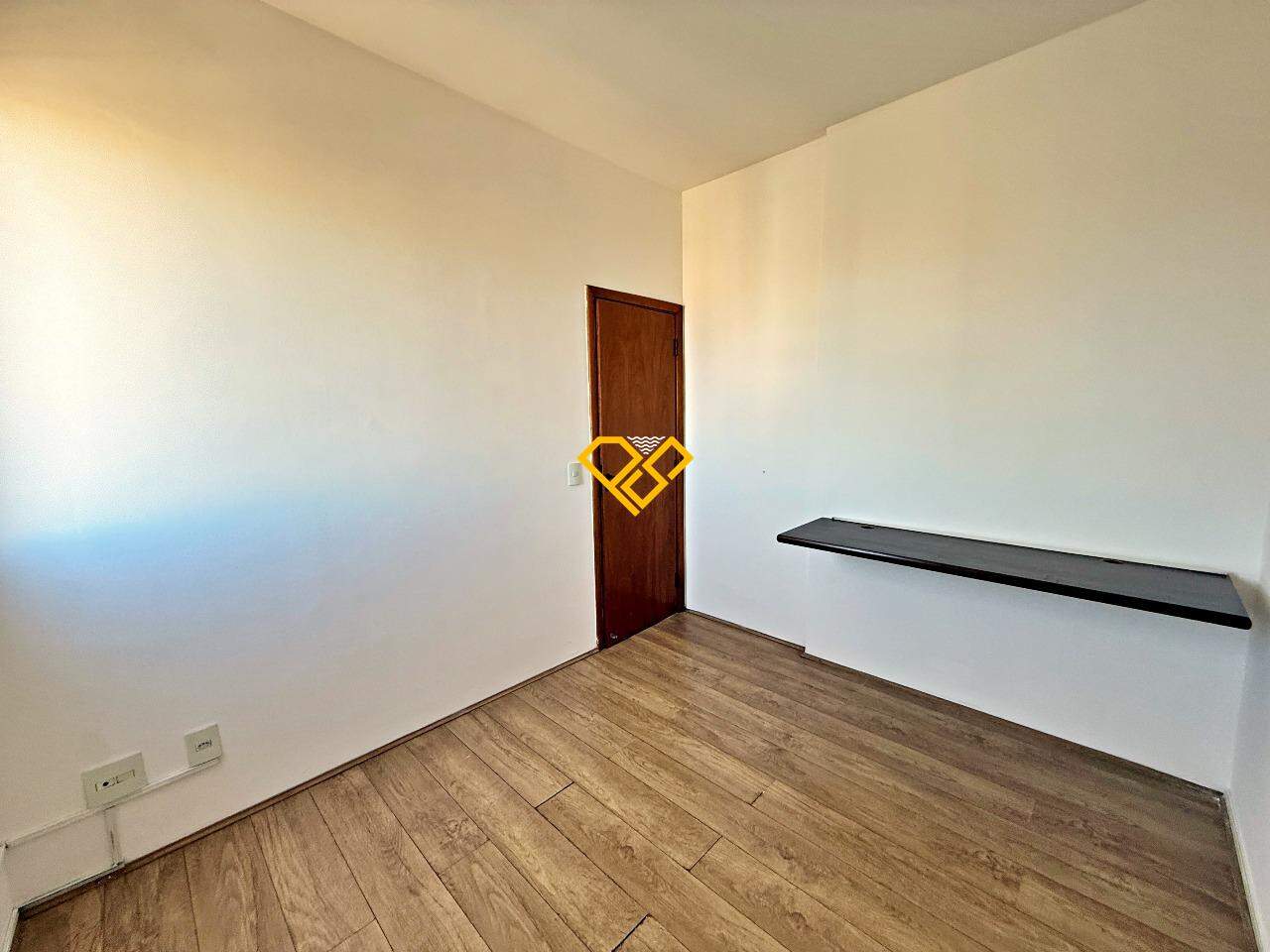 Apartamento à venda no Encruzilhada: Dormitório 2