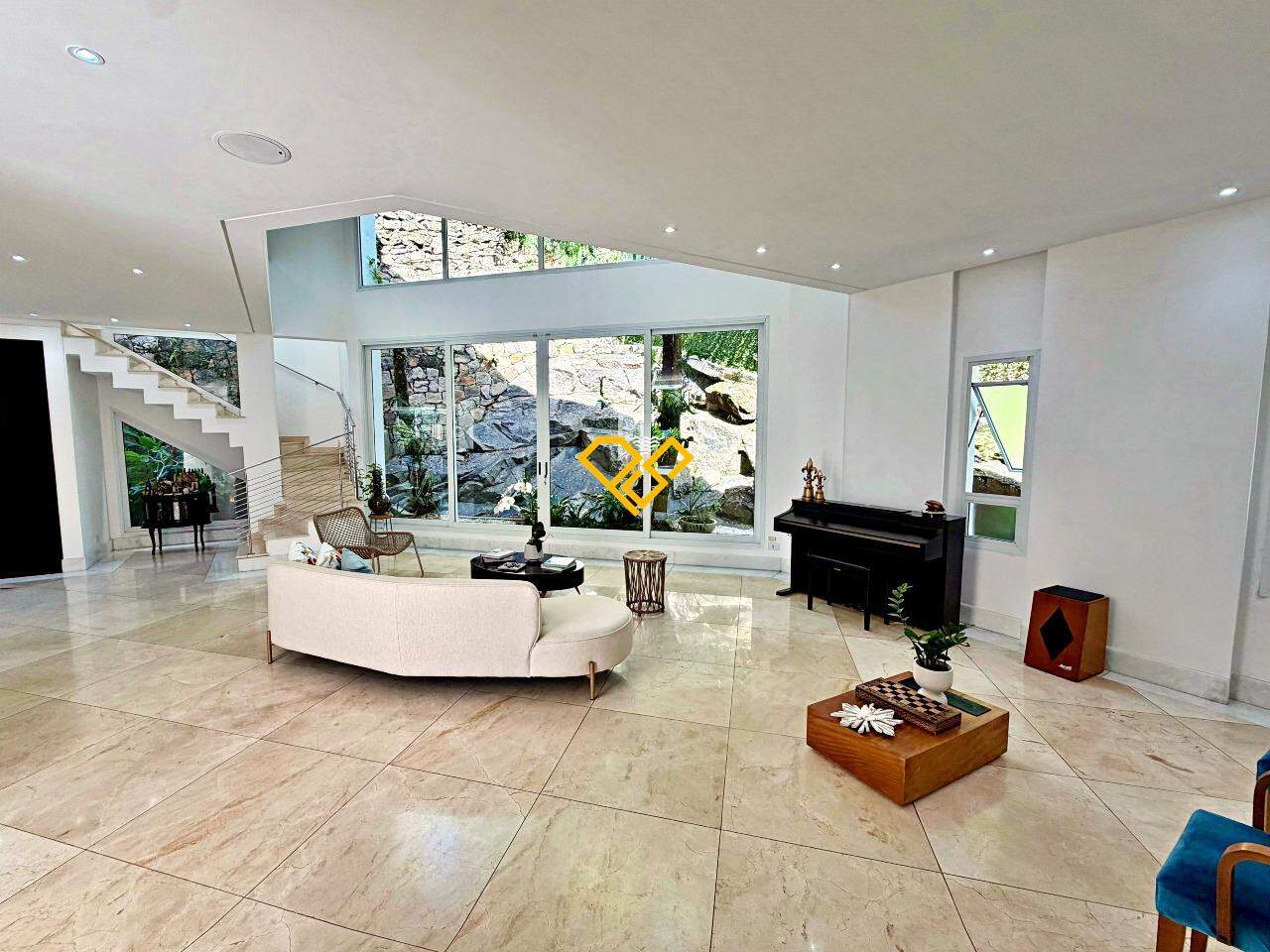 Casa à venda no Santa Terezinha: Sala