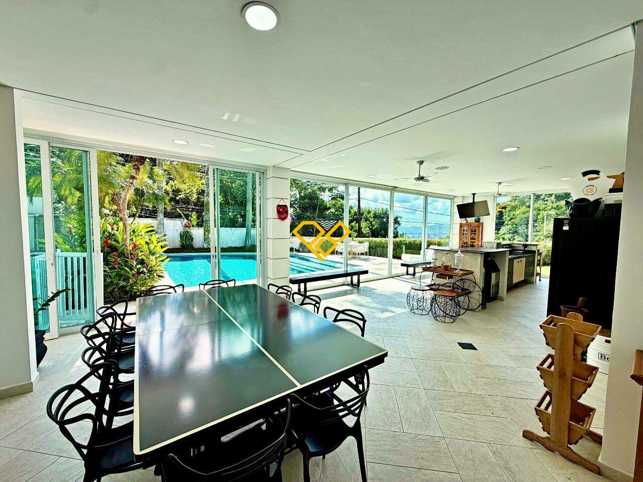 Casa à venda no Santa Terezinha: Área gourmet