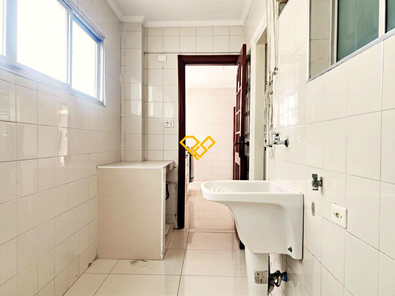 Apartamento à venda no José Menino: Área de serviço