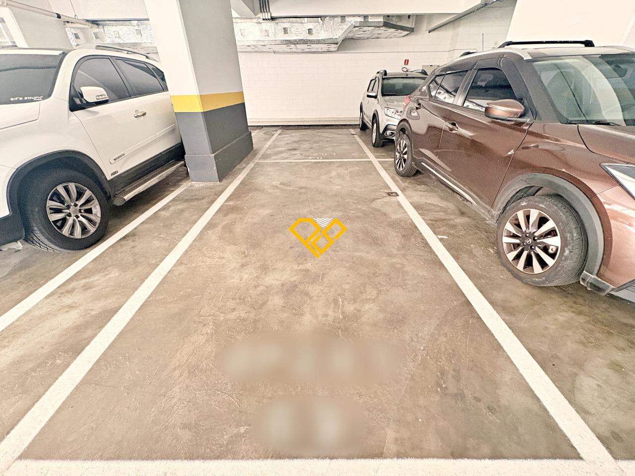 Apartamento para aluguel no Boqueirão: Garagem