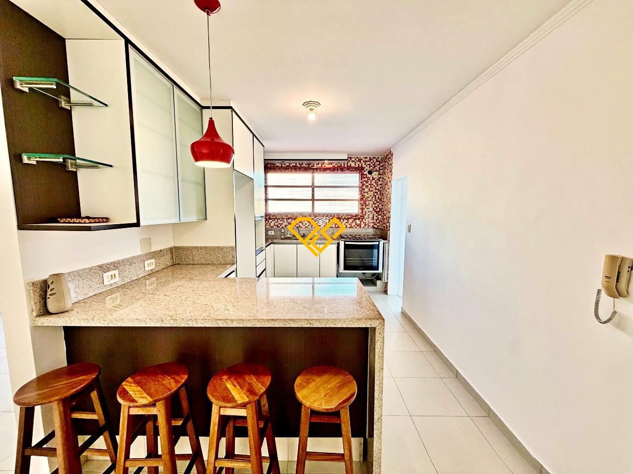 Apartamento à venda no Ponta da Praia: Cozinha