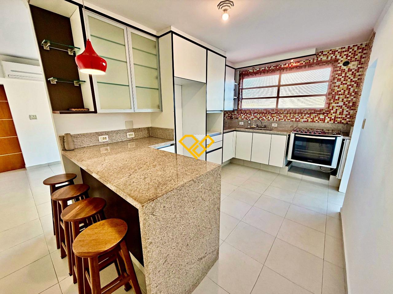 Apartamento à venda no Ponta da Praia: Cozinha