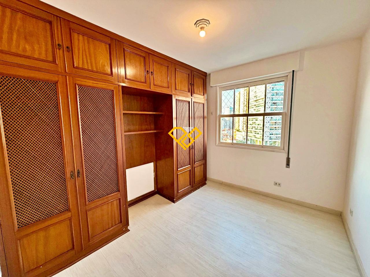 Apartamento à venda no Ponta da Praia: Dormitório 2