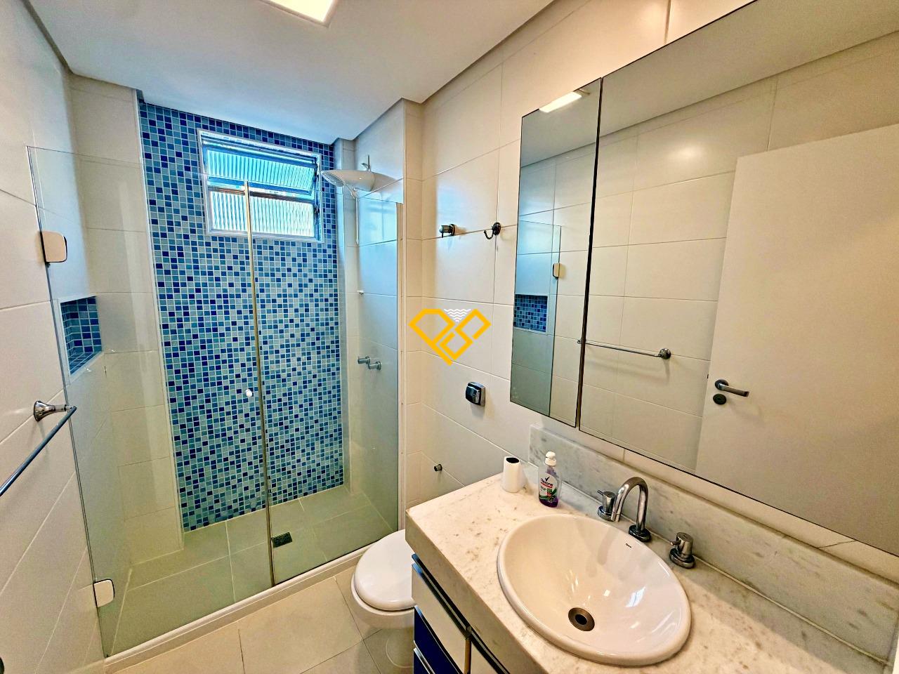 Apartamento à venda no Ponta da Praia: Wc social