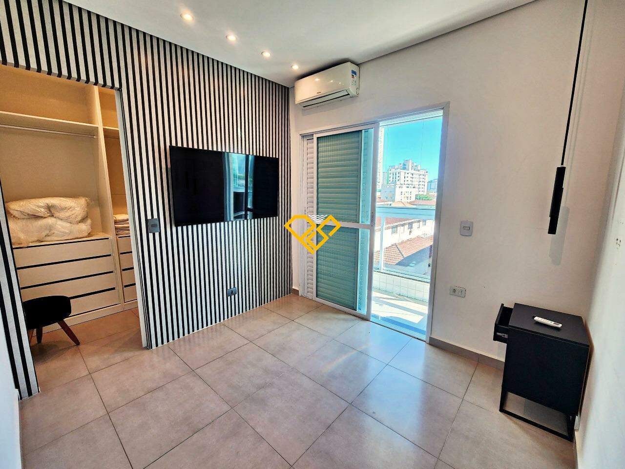 Apartamento à venda no Campo Grande: Dormitório 1 - suíte