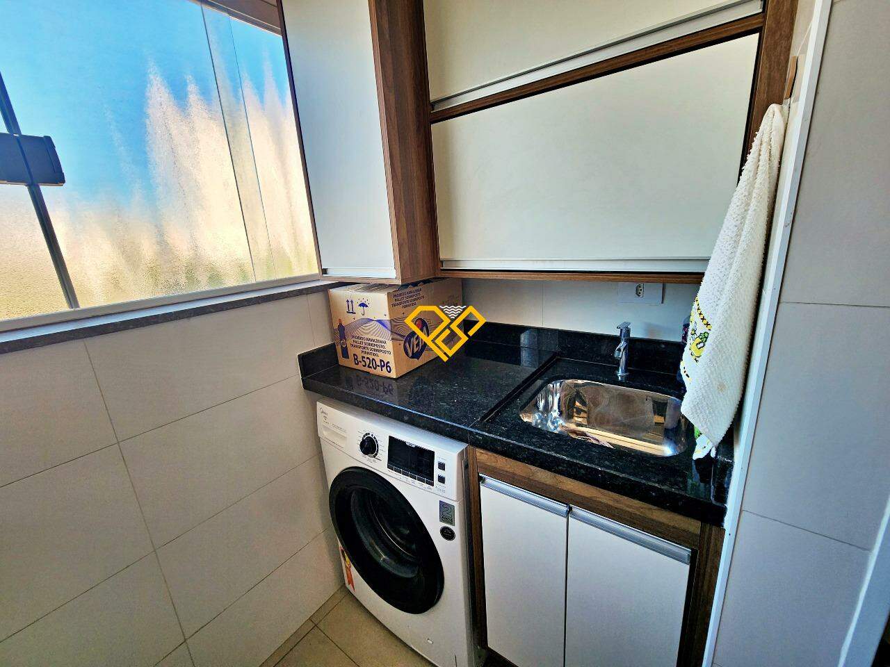 Apartamento à venda no Campo Grande: Área de serviço