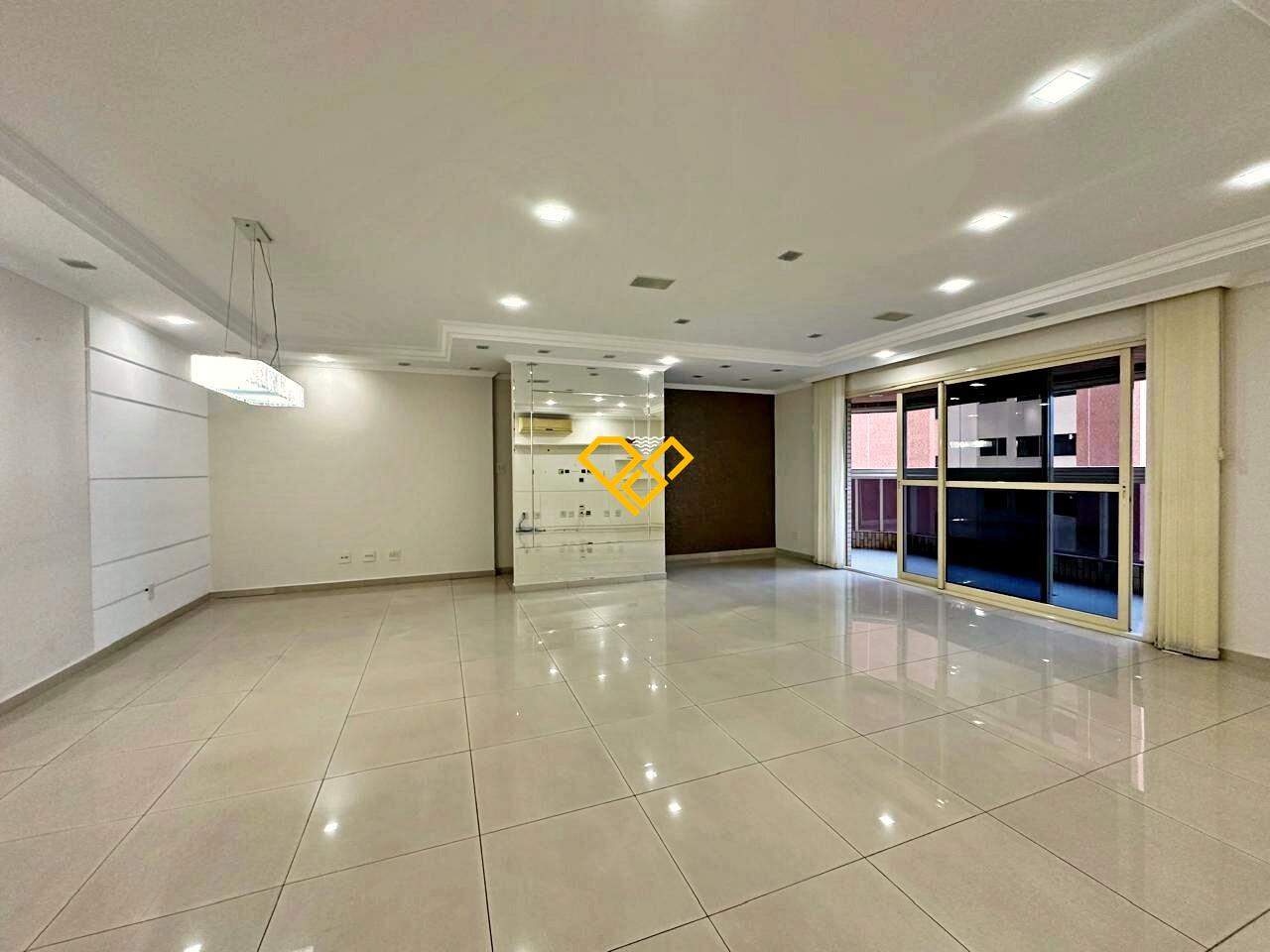 Apartamento à venda no Embaré: Sala