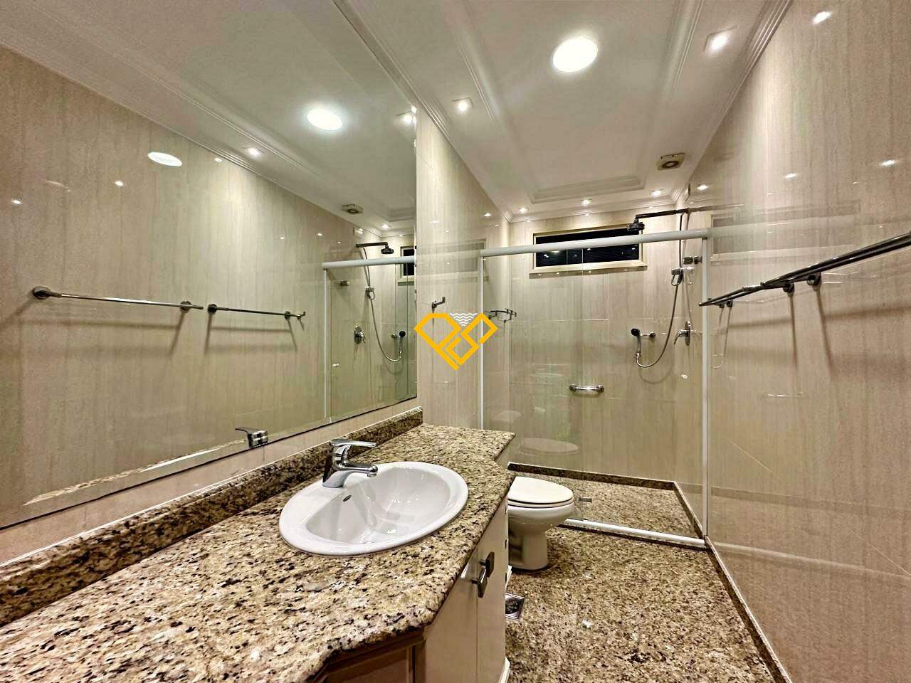 Apartamento à venda no Embaré: Wc suíte 3