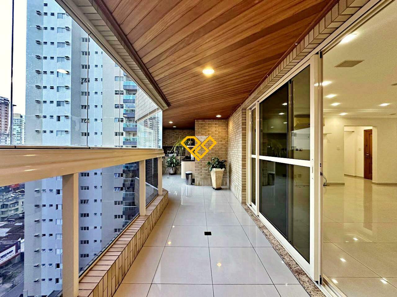 Apartamento à venda no Embaré: Varanda