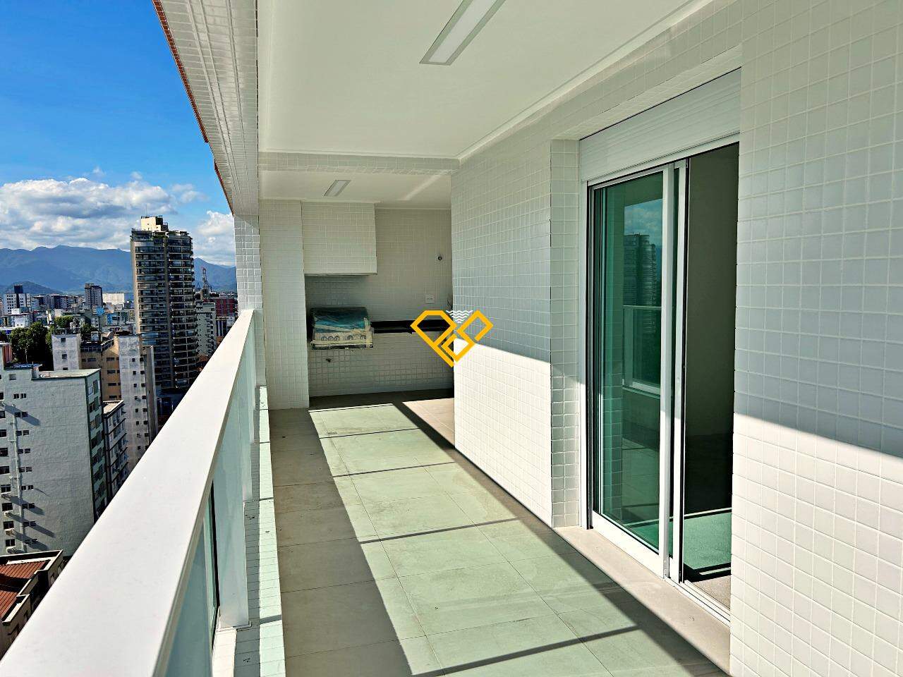 Apartamento à venda no Aparecida: Varanda