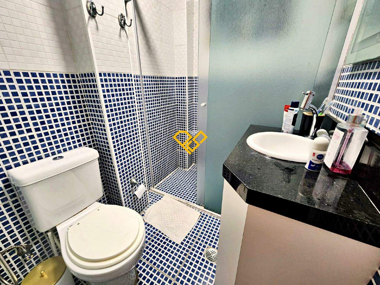 Apartamento à venda no Gonzaga: Wc social