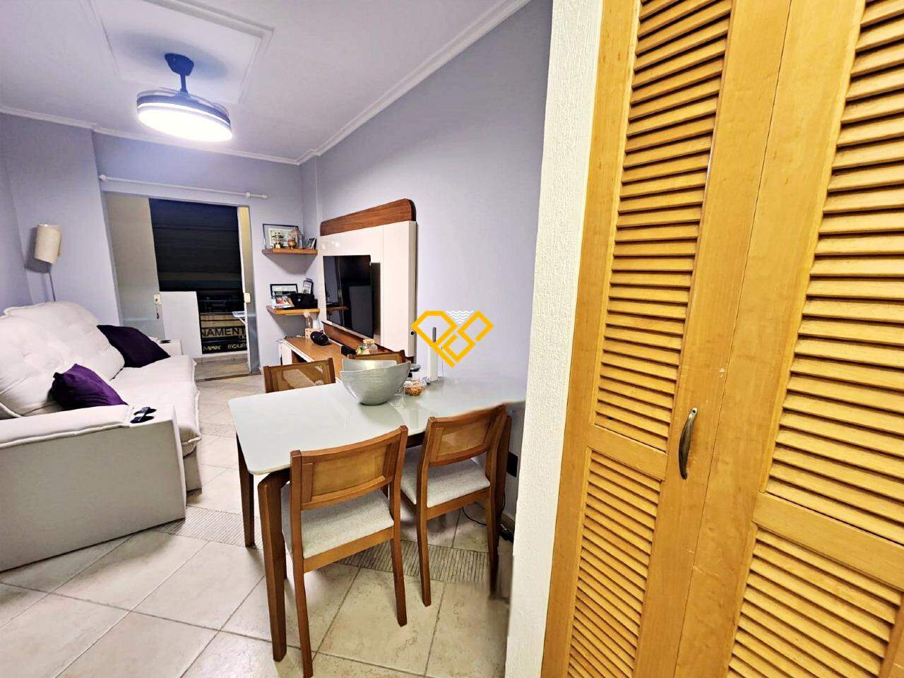 Apartamento à venda no Gonzaga: Sala
