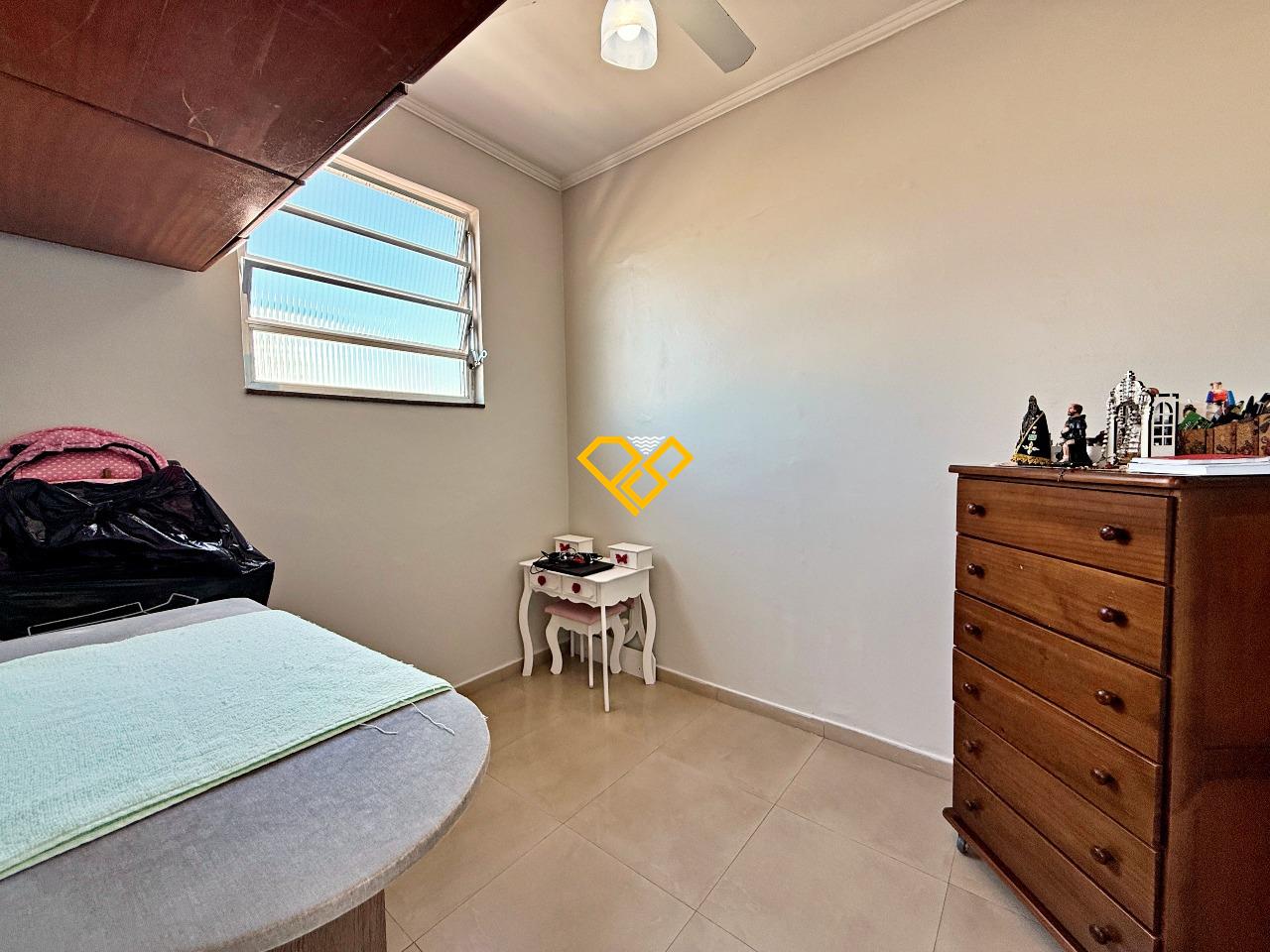 Apartamento à venda no Campo Grande: Dependência