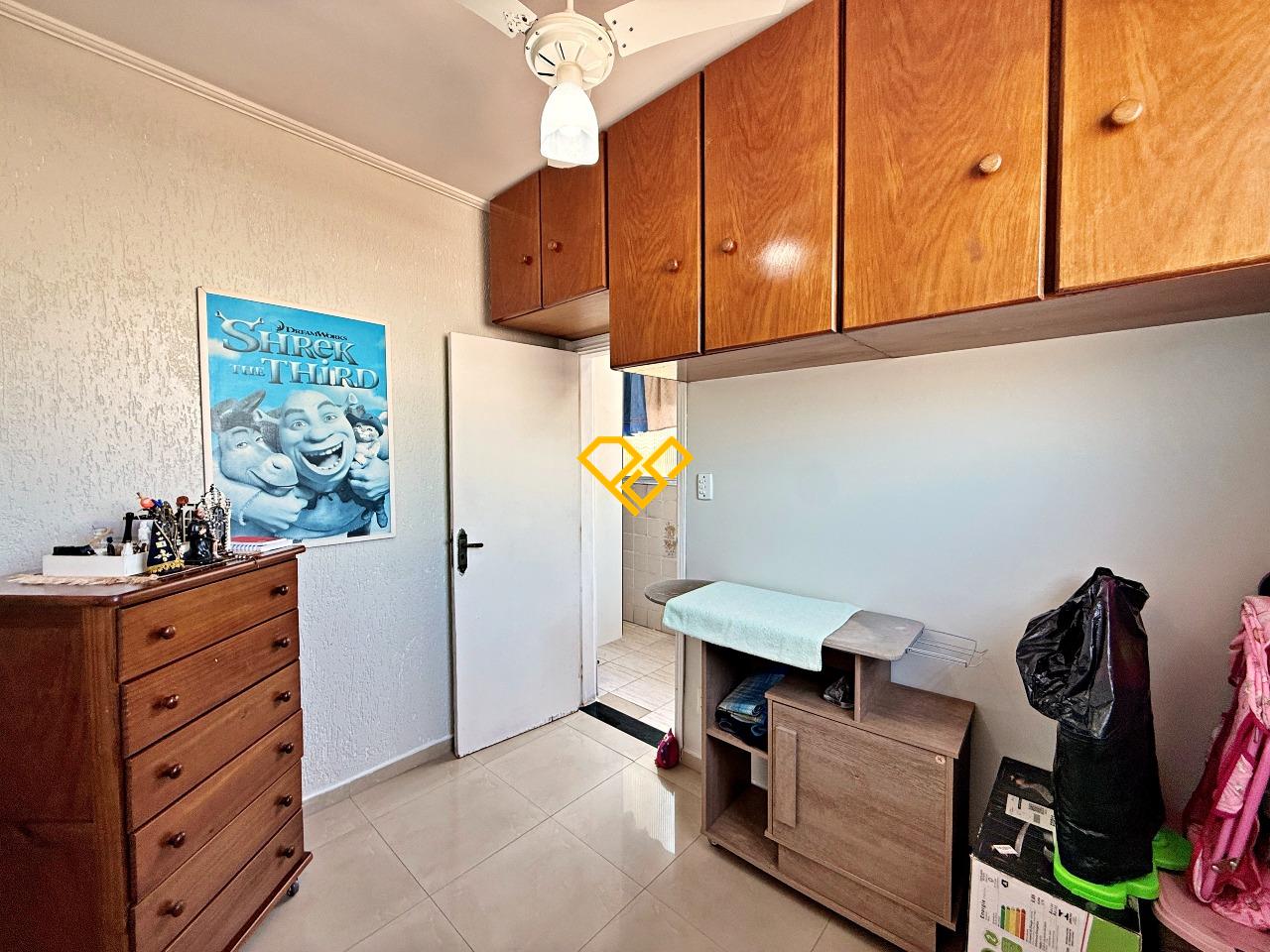 Apartamento à venda no Campo Grande: Dependência