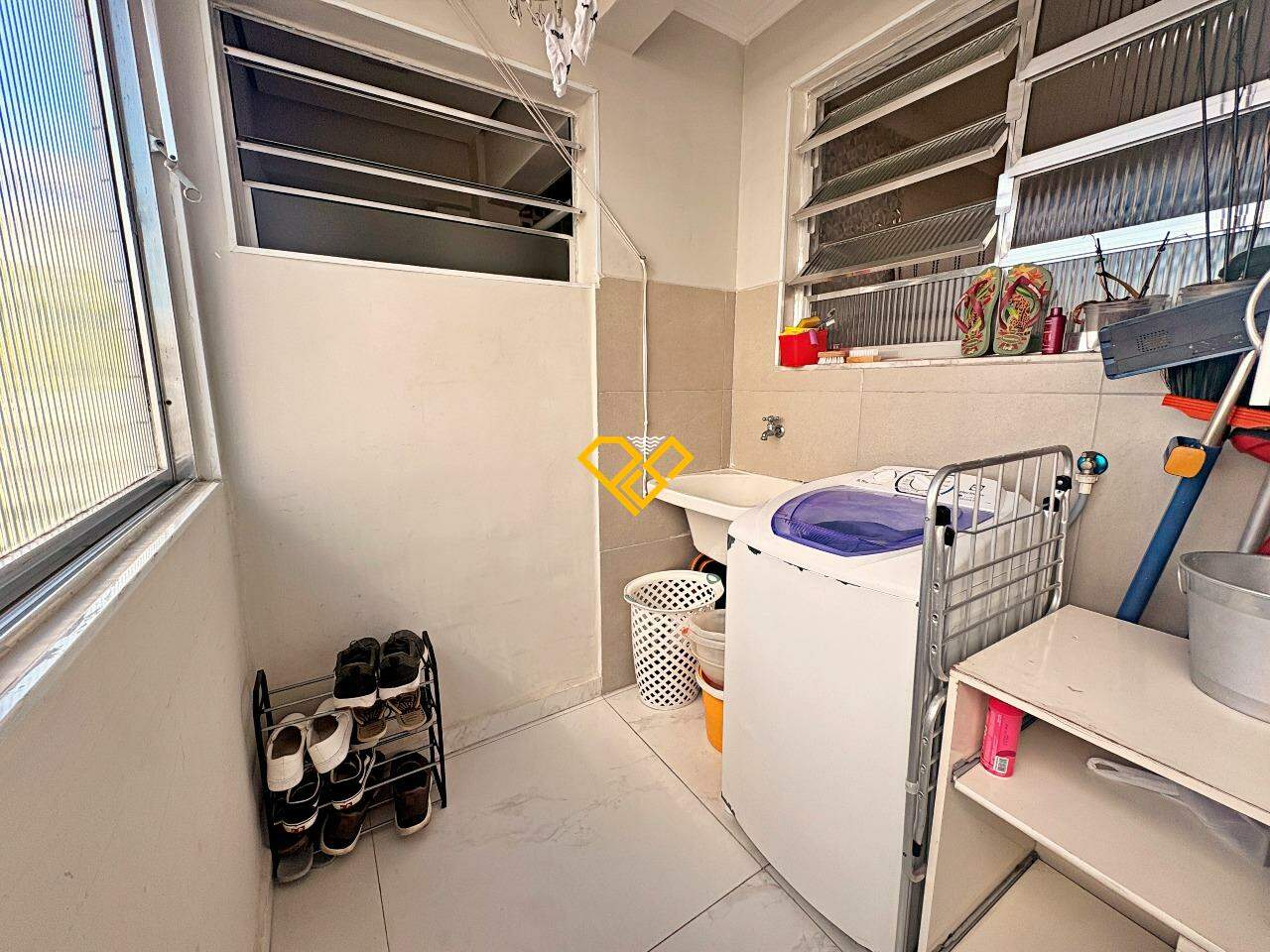 Apartamento à venda no Gonzaga: Área de serviço