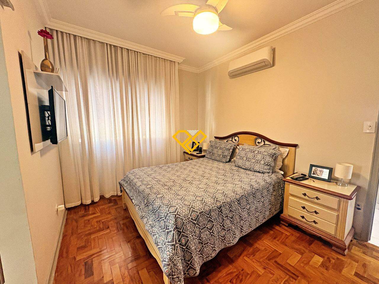 Apartamento à venda no Gonzaga: Dormitório 1 - suíte
