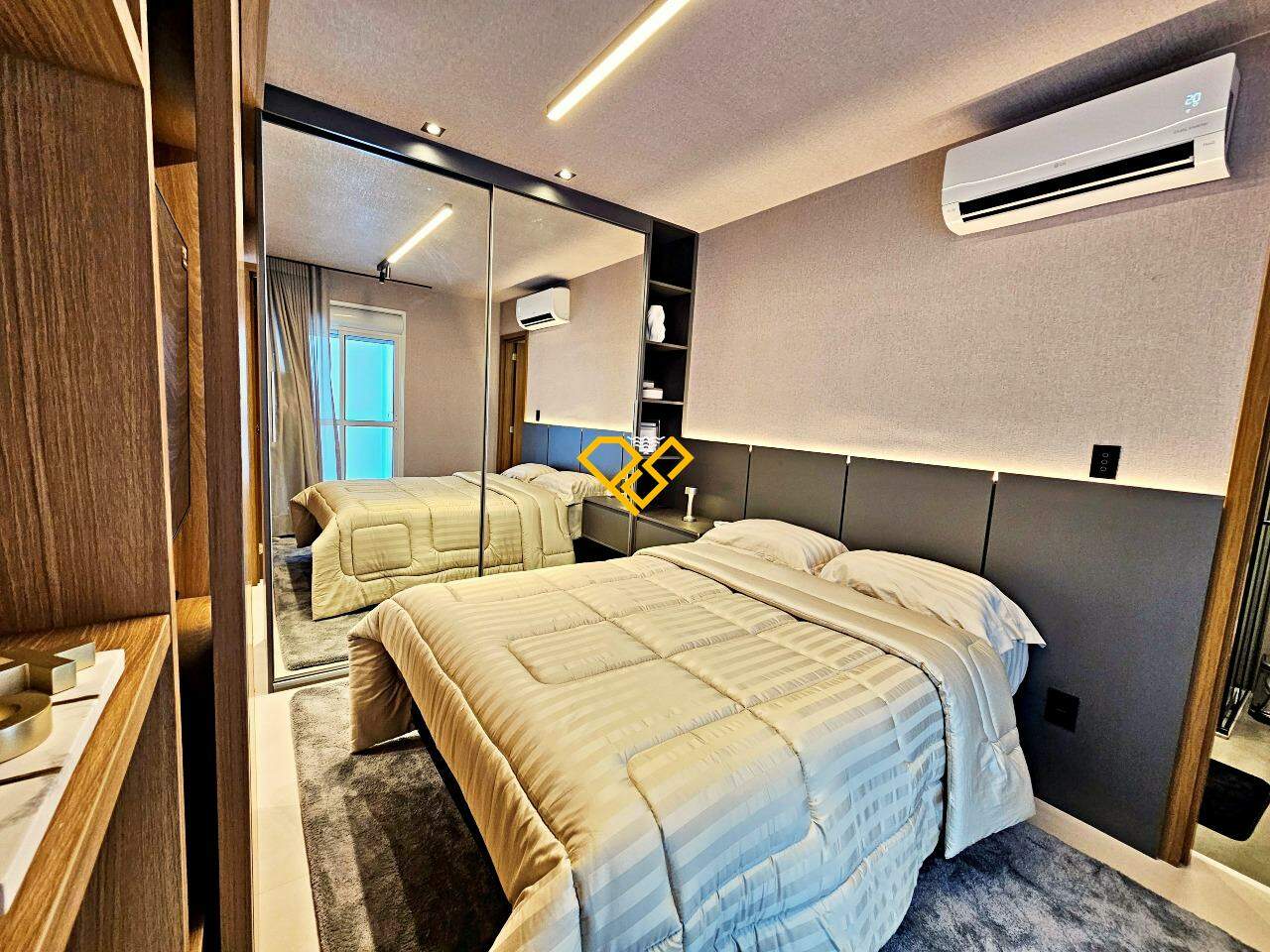 Apartamento à venda no Boqueirão: Dormitório - suíte