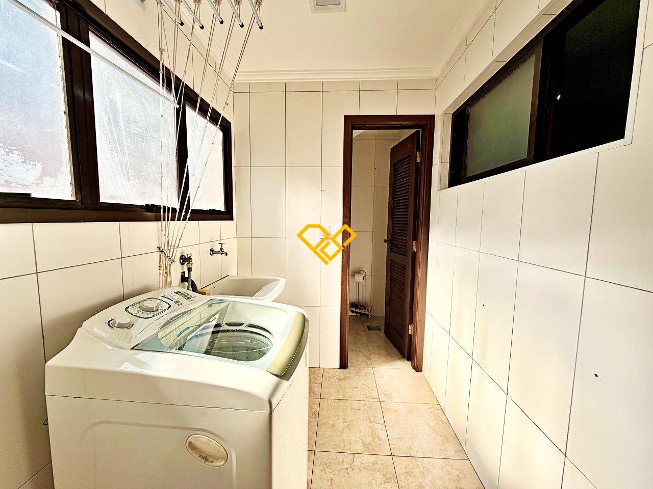 Apartamento à venda no Aparecida: Área de serviço