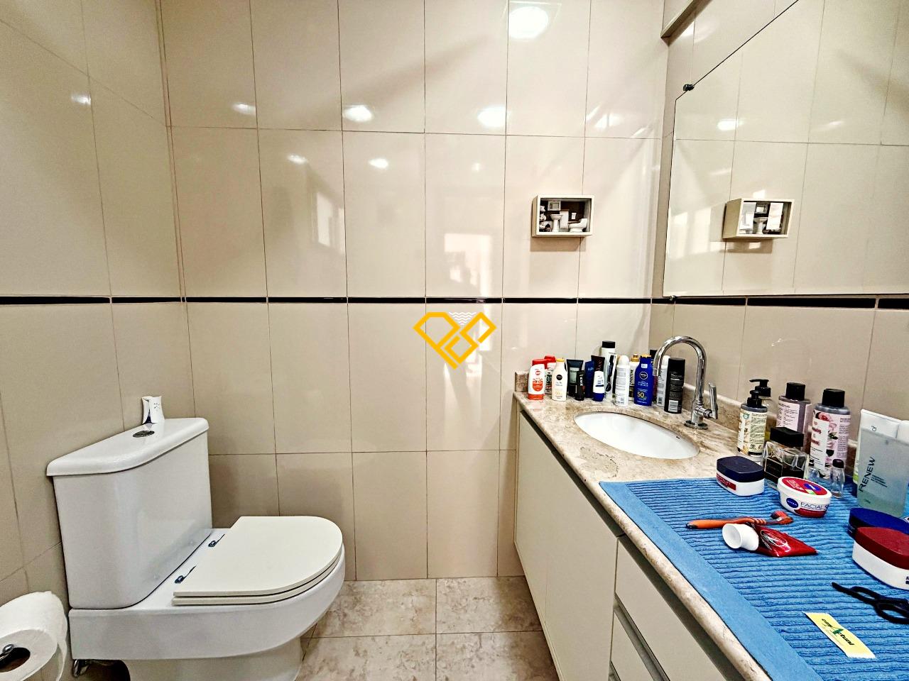 Apartamento à venda no Aparecida: Wc social