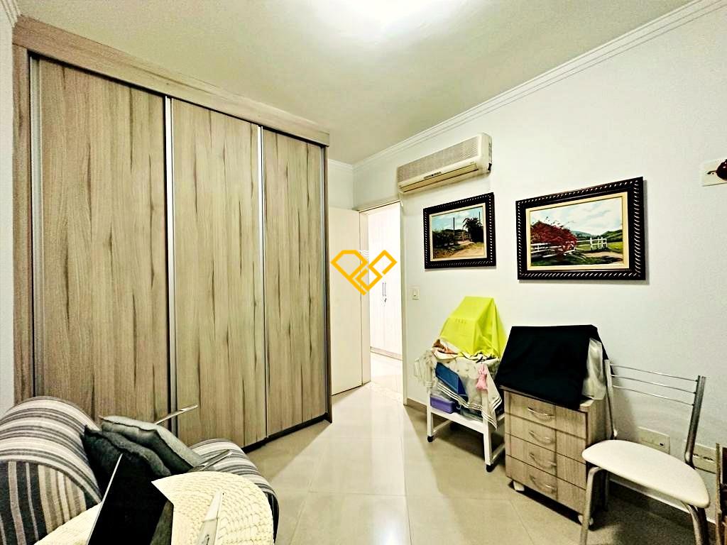 Apartamento à venda no Gonzaga: Dormitório 3