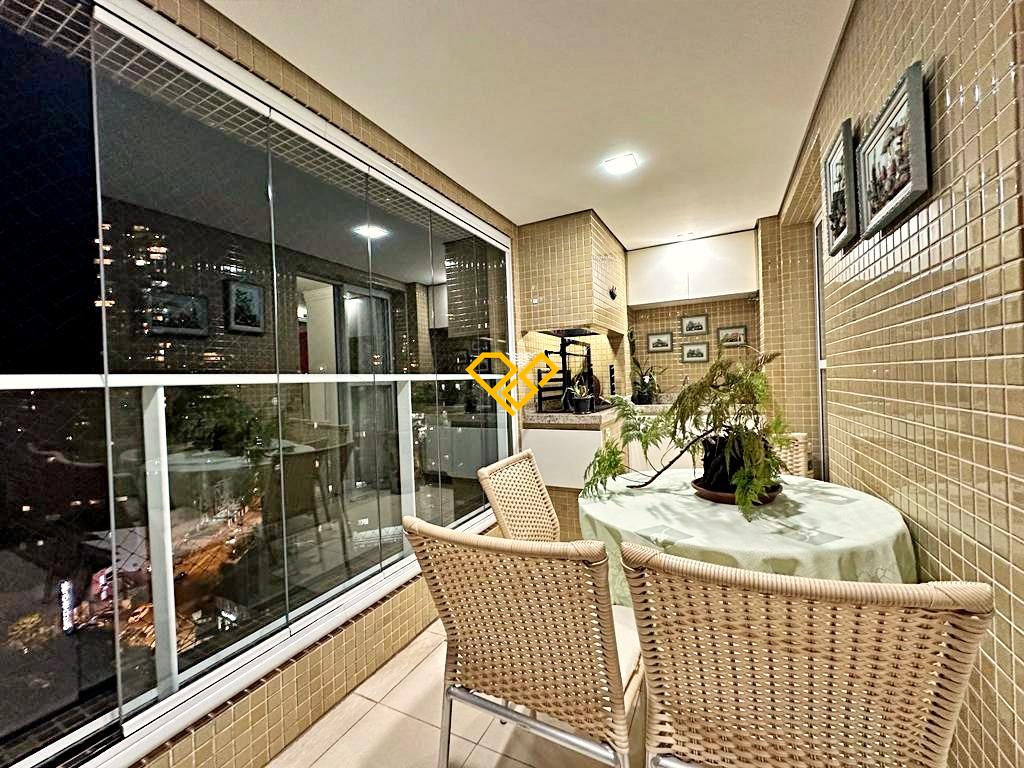 Apartamento à venda no Gonzaga: Varanda