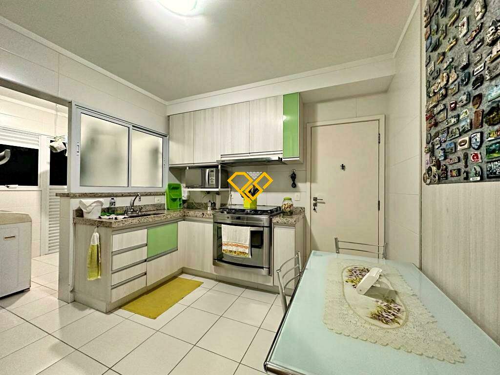 Apartamento para aluguel no Gonzaga: Cozinha