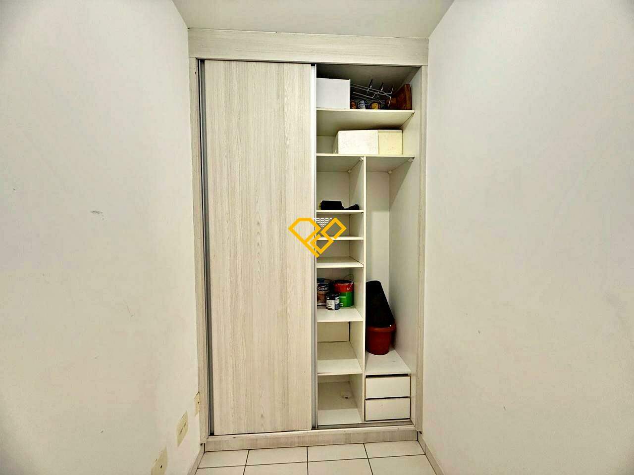 Apartamento para aluguel no Gonzaga: Dependência