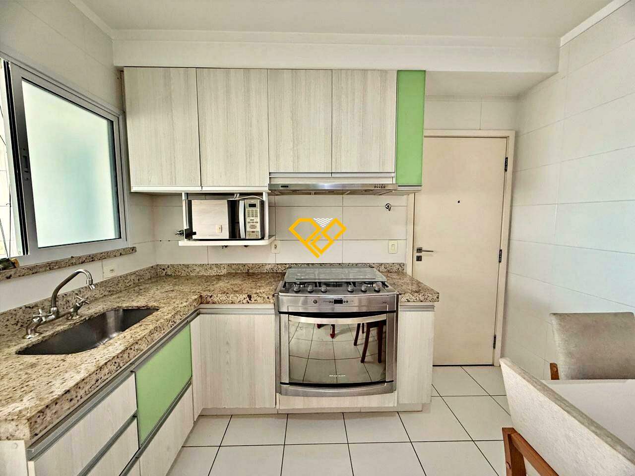 Apartamento para aluguel no Gonzaga: Cozinha