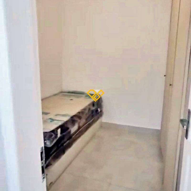 Apartamento à venda no Boqueirão: Dependência