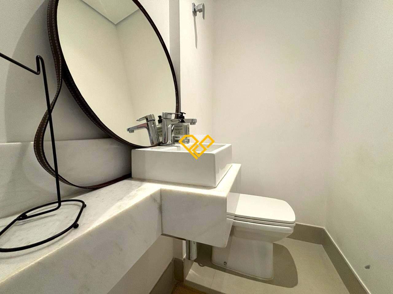 Apartamento à venda no Pompéia: Lavabo