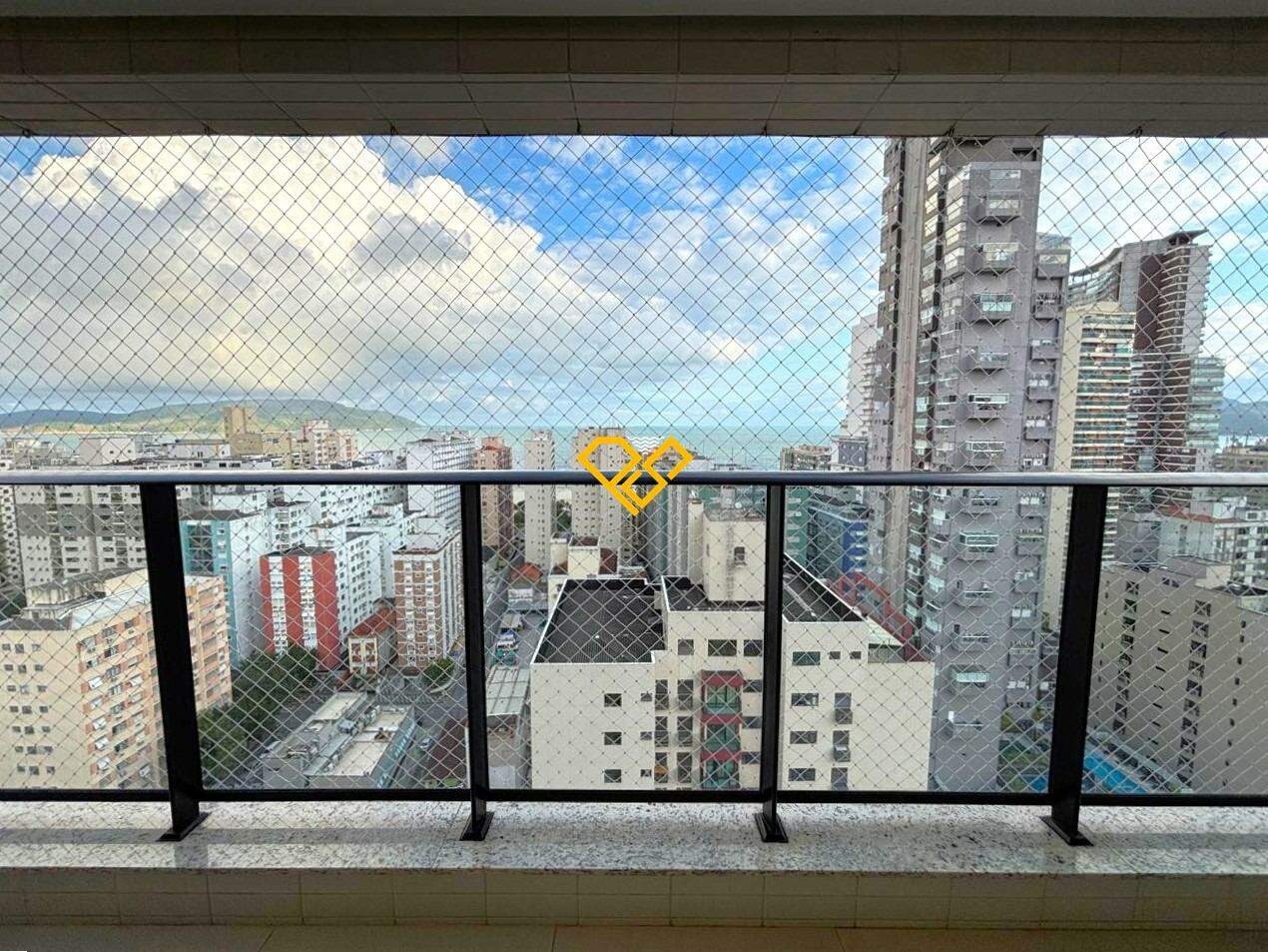 Apartamento à venda no Pompéia: Varanda