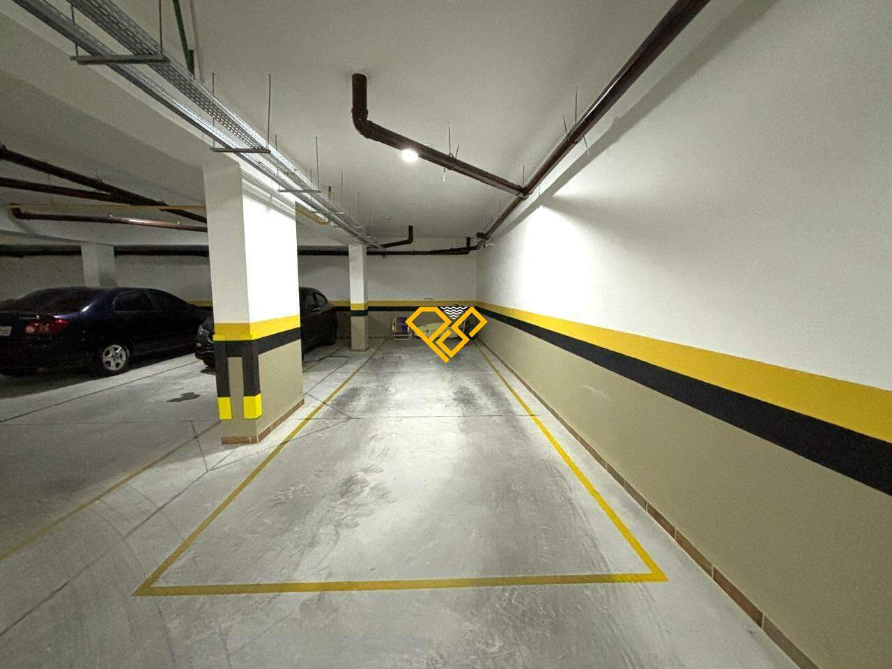 Apartamento à venda no Pompéia: Garagem